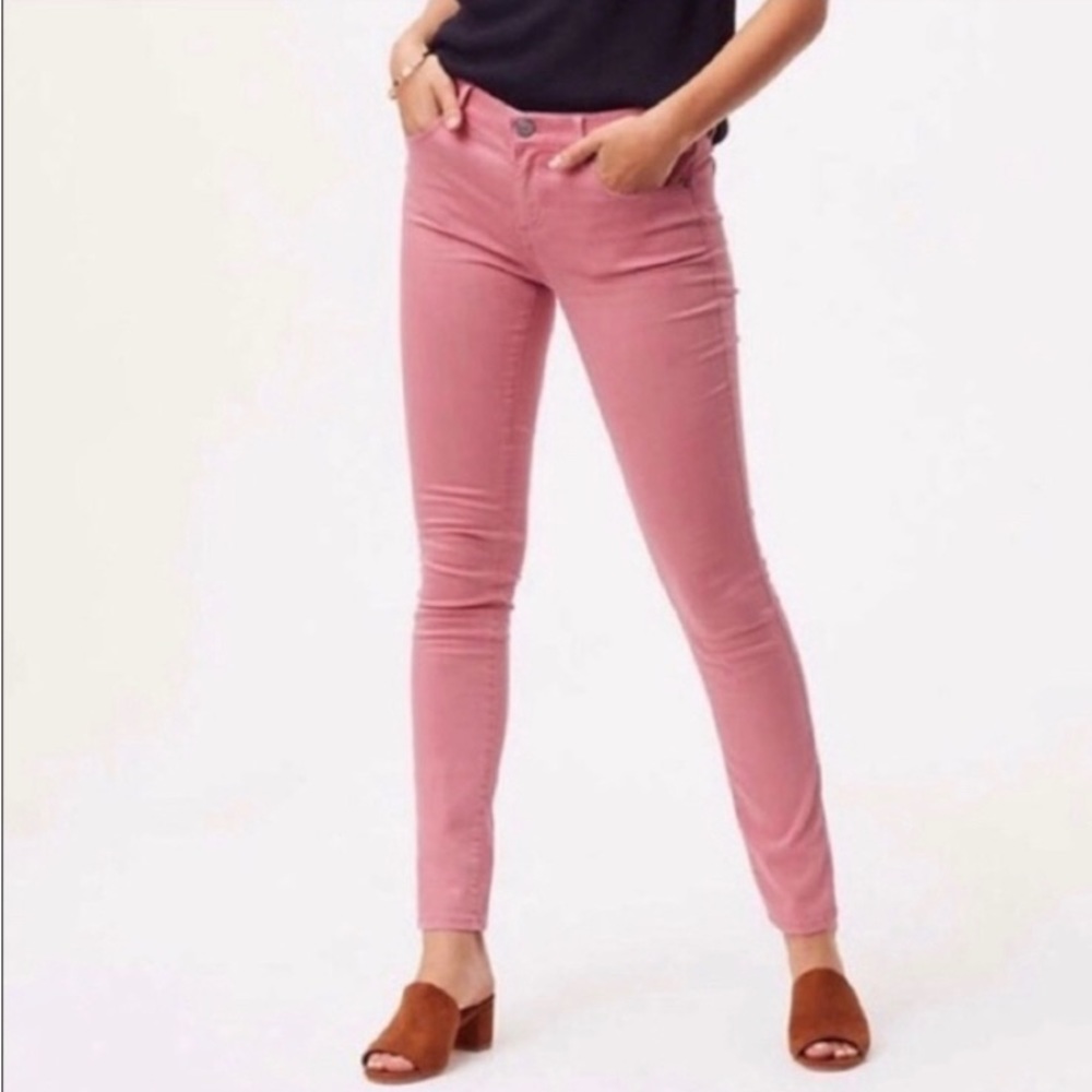 Ann Taylor LOFT modern skinny jeans. 0p (0 petite) 25